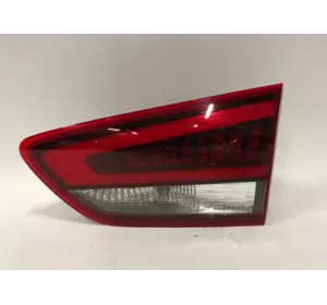 Ліхтар задній (стоп) правий внутрішній 92404-G4500 Hyundai I30 III рестайлінг, справний, гарний стан Ліхтар задній (стоп) правий внутрішній 92404-G4500 Hyundai I30 III рестайлінг, справний, гарний стан