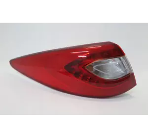 Ліхтар задній (стоп) лівий зовнішній 924012Y500 Hyundai iX35 рестайлінг, справний, гарний стан Ліхтар задній (стоп) лівий зовнішній 924012Y500 Hyundai iX35 рестайлінг, справний, гарний стан