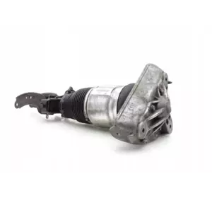 Стійка в зборі передня ліва оригінал 7L8616039G Audi Q7 4L I відмінний стан готова до монтажу без експлуатації в Україні Стійка в зборі передня ліва оригінал 7L8616039G Audi Q7 4L I відмінний стан готова до монтажу без експлуатації в Україні