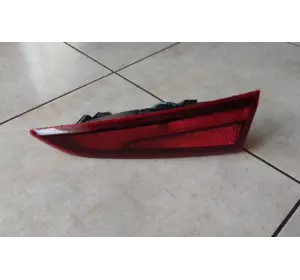 Ліхтар задній (стоп) правий внутрішній 92404-J9500 Hyundai Kona рестайлінг, справний, гарний стан Ліхтар задній (стоп) правий внутрішній 92404-J9500 Hyundai Kona рестайлінг, справний, гарний стан